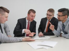 Workplace discussio