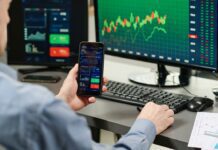 A Guide to Share Options in Ireland Employee checking share options